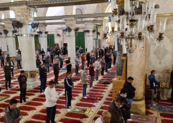 مختصون لـ “البوصلة”: هذه الوصايا من أجل جمعة آمنة من “كورونا”