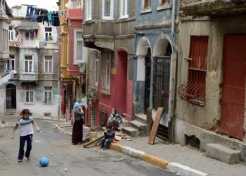 شراء دفتر الذمّة في تركيا لسداد ديون المعوزين