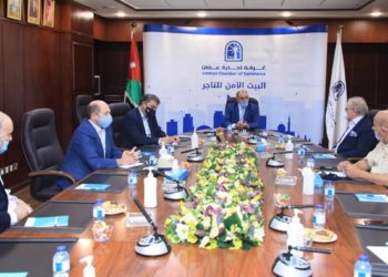 شركات السياحة والسفر تطالب بتحديد موعد لفتح المطار