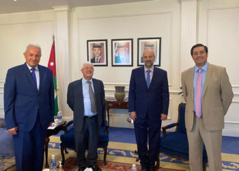الرزاز يلتقي وفدا من أطباء التأهيل لمناقشة تنشيط السياحة العلاجية