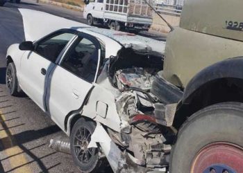 5 إصابات بتصادم 3 مركبات مقابل الجامعة الهاشمية