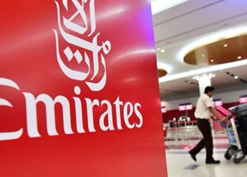 الإمارات تسمح بعودة المقيمين دون موافقة مسبقة