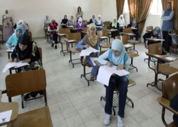 “ذبحتونا” تعلق على تأخير الوزارة لموعد “تكميلية التوجيهي”