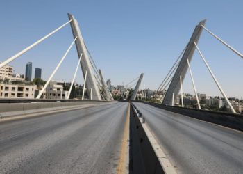 62 إصابة جديدة محلية بكورونا.. وهذا موعد انتهاء الحظر
