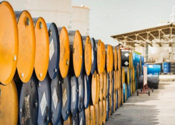انخفاض أسعار المشتقات النفطية عالميا بالأسبوع الأول من أيلول