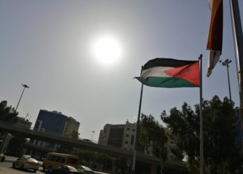كيف تفاعل الأردنيون مع موجة الحر الشديدة (شاهد)