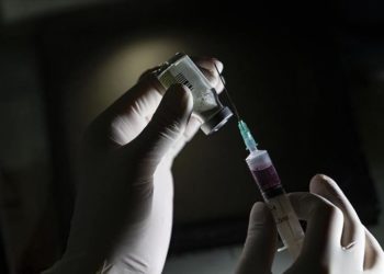 تركيا تبدأ باختبار المرحلة الثالثة للقاح كورونا