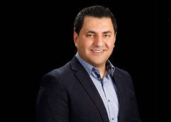 توقيف الإعلامي ينال فريحات لهذا السبب