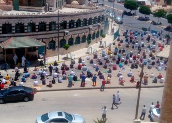 صلاة الجمعة في الحظر
