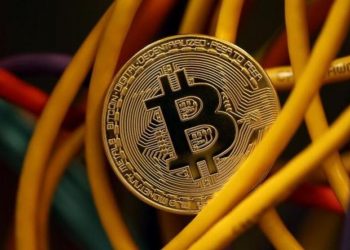 البتكوين تخترق مستويات 26500 دولار لأول مرة في التاريخ