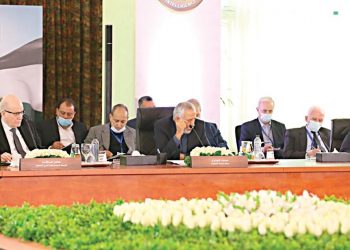 التحضير للانتخابات بالضفة.. برود وغموض وسجالات