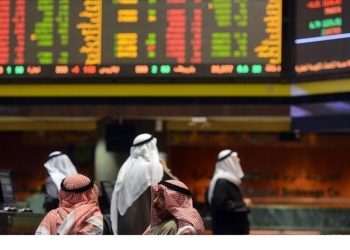 صناديق الخليج السيادية تواجه صعوبات بالتمويل ونفاد للسيولة