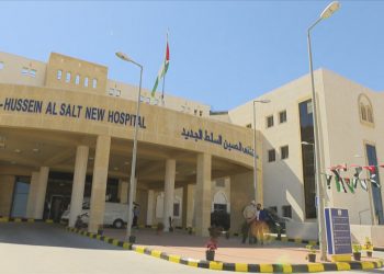 مصدر طبي: وفيات جراء انقطاع الأكسجين داخل مستشفى السلط الجديد