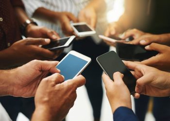 تطبيق خطير على هاتفك يجب التخلص منه فورا