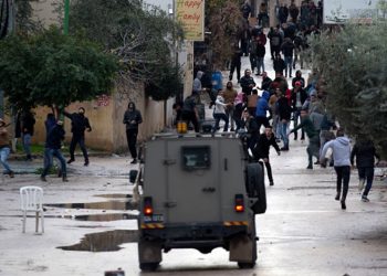 اشتباكات مسلحة مع الاحتلال بجنين.. واعتقالات واسعة (شاهد).jpg