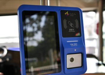 قناة إسرائيلية: لدى “حماس” غواصات مسيرة تعمل بنظام “GPS”