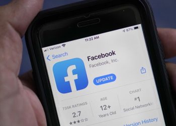 تحقيق بريطاني أوروبي مع “فيسبوك” بشأن الإعلانات