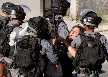 “العفو” الدولية: الشرطة الإسرائيلية شنت حملة قمعية تمييزية ضد الفلسطينيين
