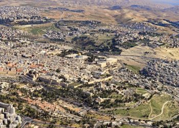 سلوان.. القرية الأكثر التصاقا بأسوار القدس وبـ”مياه زمزم”