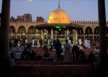صلاة عيد الأضحى.. 11 دولة عربية تقيمها بالمساجد و4 تمنعها