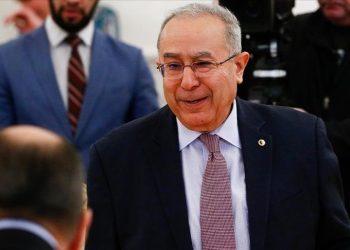هندس 40 عملية سلام.. سر إعادة لعمامرة لقيادة دبلوماسية الجزائر