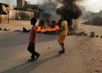 السودان.. 3 قتلى وأكثر من 80 مصابًا بالرصاص