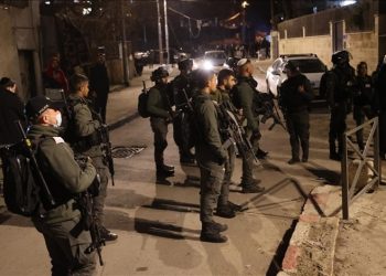 أطفال “الشيخ جراح” بالقدس ضحايا الاحتلال ومستوطنيه