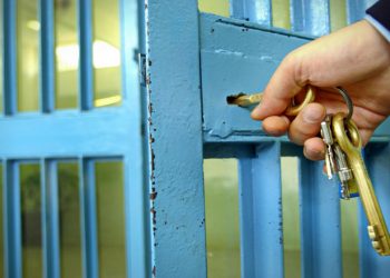 بدء سريان قانون التنفيذ المعدل واتخاذ إجراءات للإفراج عن محبوسين