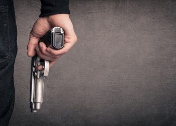 سلب3 آلاف دينار من محل صرافة على طريق المطار