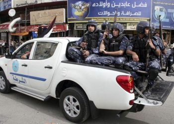 قناة عبرية: السلطة تعتقل خلية للجهاد الإسلامي بنابلس بحوزتها متفجرات