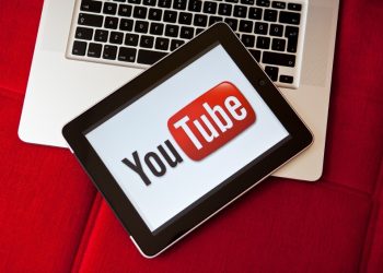 يوتيوب تمنح صانعي مقاطع الفيديو القصيرة 45% من إيرادات الإعلانات