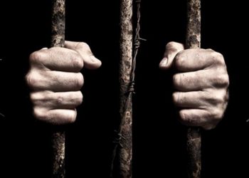 73 أسيرًا استشهدوا نتيجة الإهمال الطبي منذ عام الـ67
