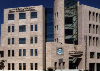 خبير اقتصادي لـ “البوصلة”: ملف شركات التأمين يقوّض ثقة المواطن بدولة القانون
