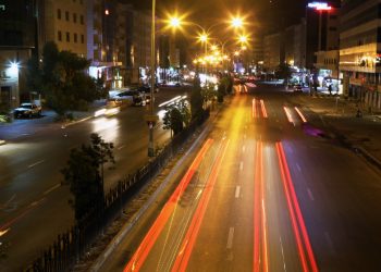 “الكهرباء الوطنية”: العمل بالتوقيت الصيفي “مفيد” للنظام الكهربائي