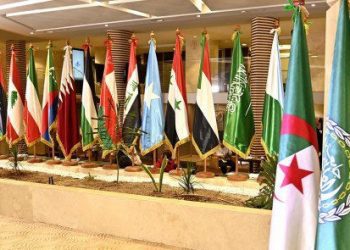 ذياب لـ “البوصلة”: فرص نجاح القمّة العربية في الجزائر تكاد تكون معدومة