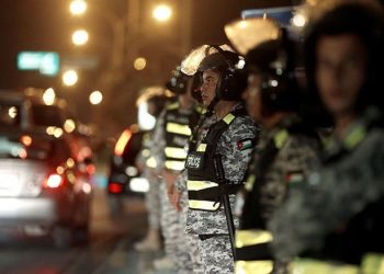 نخب تستهجن الاعتقالات: تقوّض مزاعم الإصلاح والتحديث السياسي