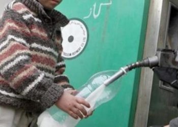 خبير اقتصادي: رفع أسعار الكاز والسولار يكشف انعدام إحساس الحكومة بمعاناة المواطن