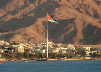 وسط رفض الفصائل الفلسطينية لمشاركة السلطة.. “قمة العقبة” تنطلق اليوم