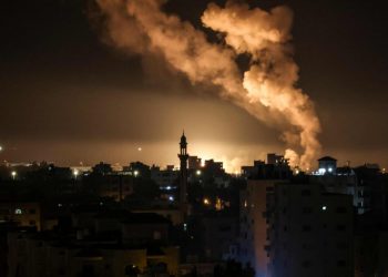 الاحتلال يقصف عدة مناطق بقطاع غزة والمقاومة ترد