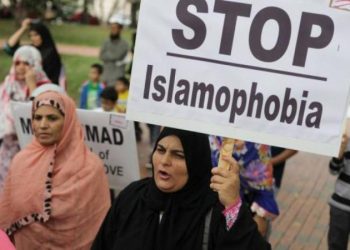 الحوارات لـ “البوصلة”: “الإسلاموفوبيا” ونظرة الغرب السطحية للمسلمين ستتغيّر لا محالة
