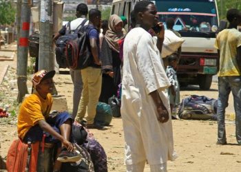 اشتباكات السودان تحوّل مستشفيات الخرطوم إلى مدافن