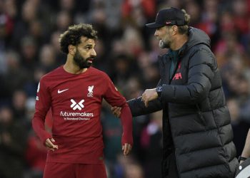 كلوب يعلق على تغريدة محمد صلاح “الحزينة”