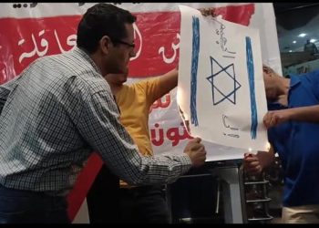 صحفيون مصريون يشيدون بعملية الجندي المصري ويرفضون التطبيع