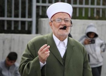 الاحتلال يمنع الشيخ عكرمة صبري من السفر