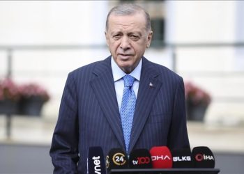 أردوغان: متفقون مع بوتين على تمديد اتفاقية الحبوب