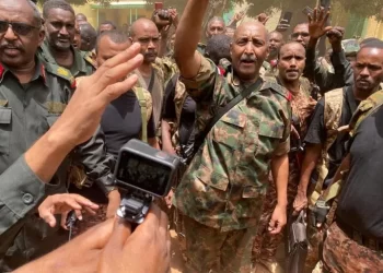 البرهان: الذين غزوا الخرطوم لا يشبهون أهل السودان ولن نتفق مع الخونة