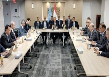 الأردن ومصر والعراق يبحثون تعزيز تفعيل التعاون في مجالات اقتصادية وسياسية