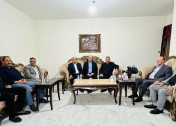 لقاء مركزي بين قيادتي حماس والجبهة الشعبية في بيروت