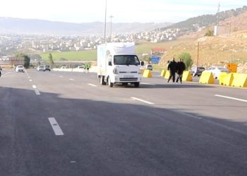 الأشغال تعيد فتح تحويلة "الجعيدية" على طريق عمّان – إربد