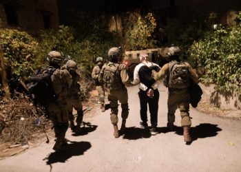 ‏قوات الاحتلال تعتقل 35 فلسطينيا بالضفة.. وحصيلة الأسرى لدى الاحتلال ترتفع لـ6255